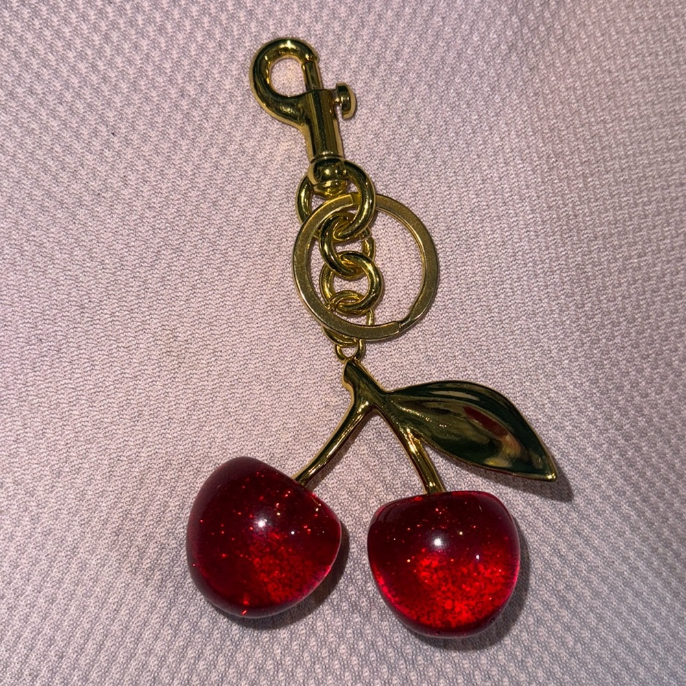 Pink or red glitter cherry charm - Picture 4 of 4